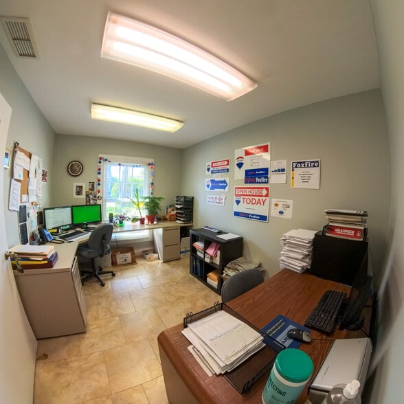 More Photos Of 112 NE Sanchez Ave, Ocala Office For Lease