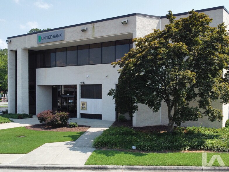 More Photos Of 1900 W Vernon Ave, Kinston Bank For Sale