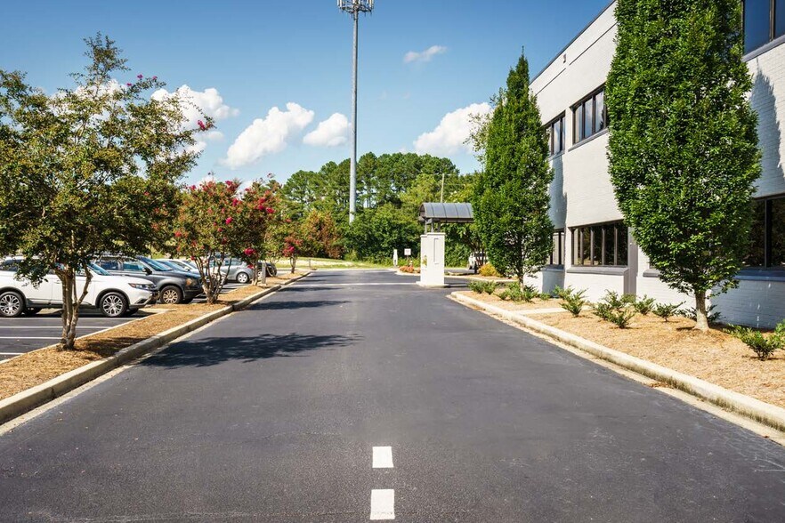 More Photos Of 115 Blarney Dr, Columbia Medical For Lease