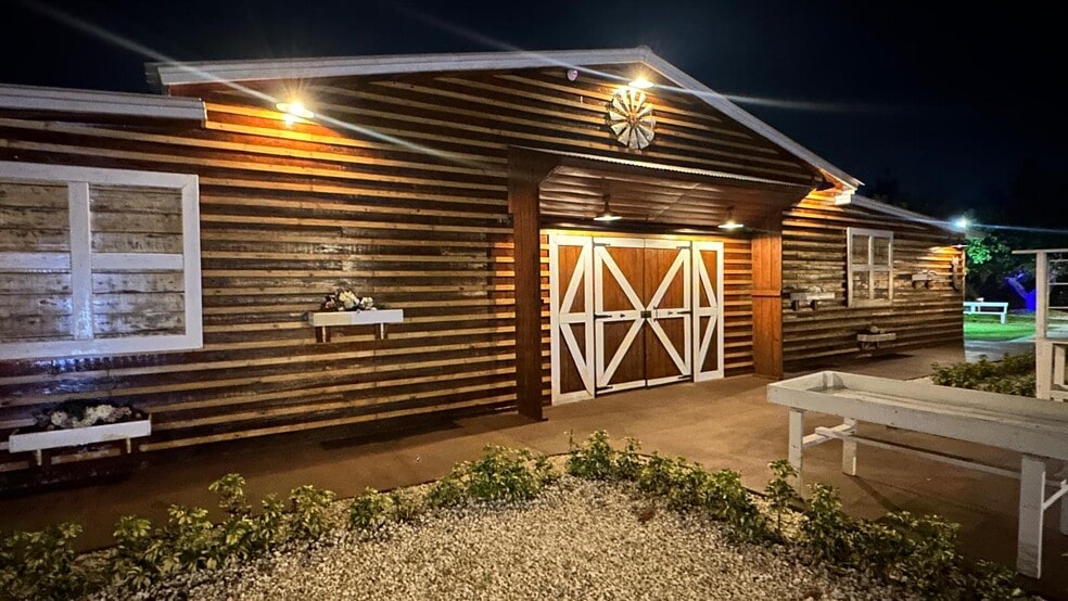 More Photos Of 13980 232nd St, Miami Lodge Meeting Hall For Sale