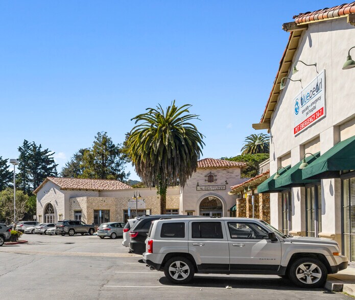 More Photos Of 451-465 Canyon del Rey Blvd, Del Rey Oaks General Retail For Sale