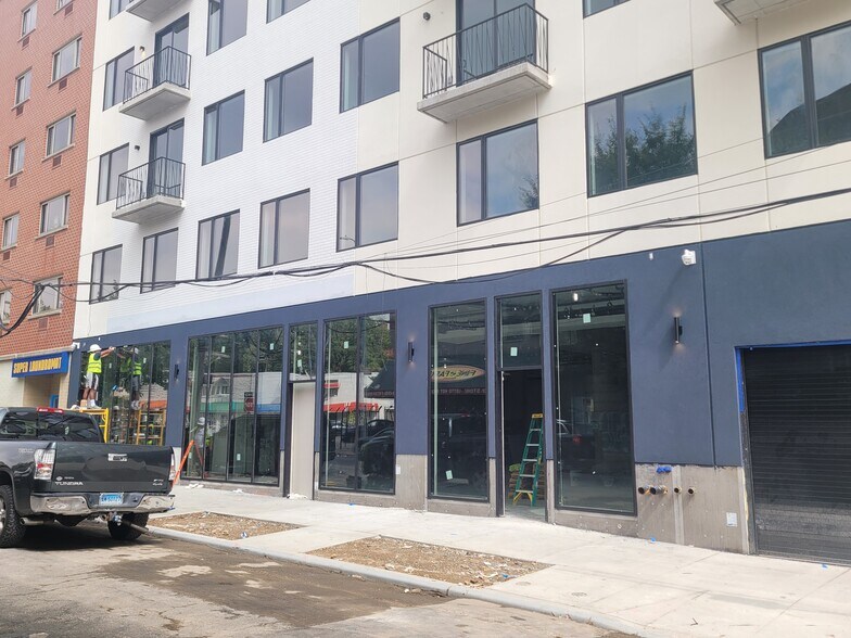 More Photos Of 1420-1422 S Stebbins Ave, Bronx Parking Lot For Lease