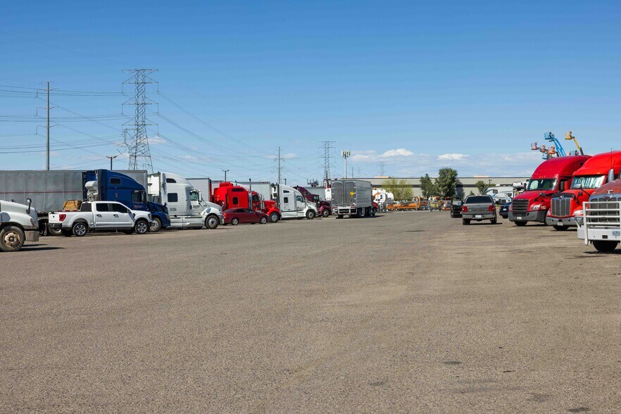 More Photos Of 7190 N 110th Ave, Glendale Land For Lease