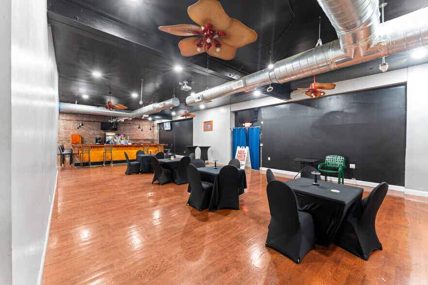 More Photos Of 811 Dixwell Ave, Hamden Flex For Sale