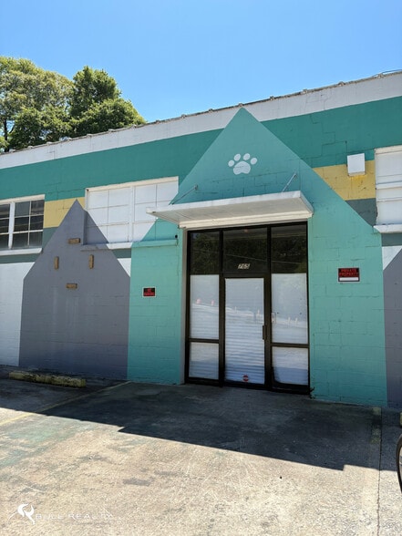 More Photos Of 765 North Ave NE, Atlanta Warehouse For Sale