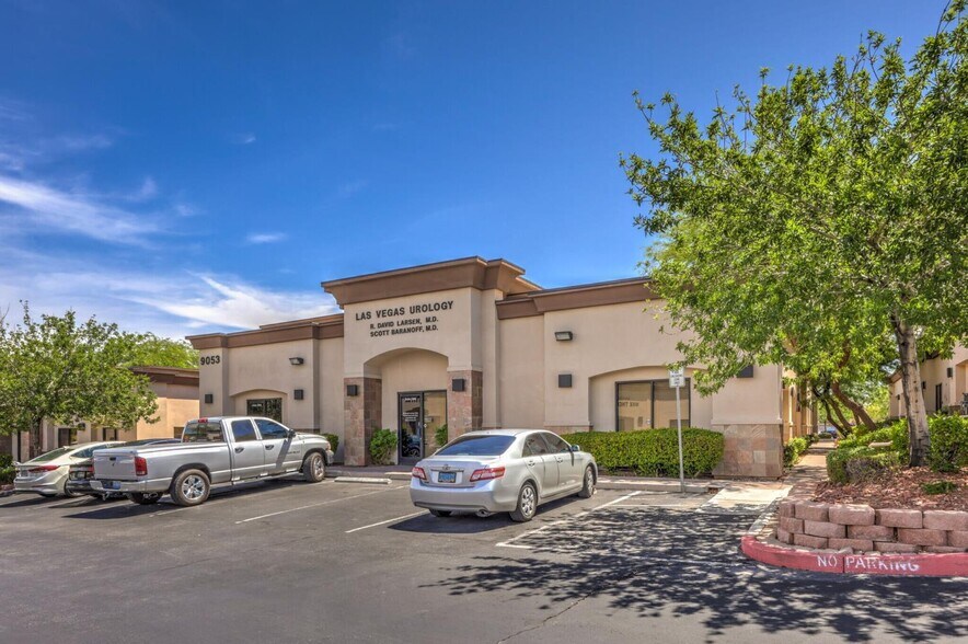 More Photos Of 9005 S Pecos Rd, Henderson Unknown For Lease