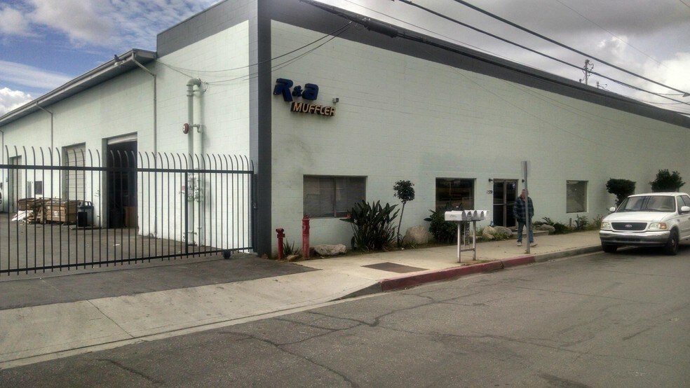 More Photos Of 1339-1341 W Brooks St, Ontario Warehouse For Lease