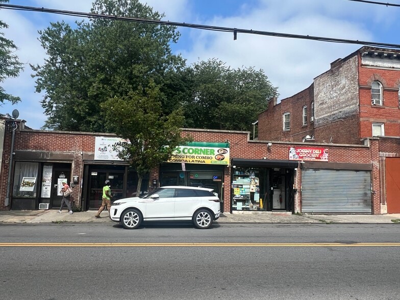 More Photos Of 324 S Columbus Ave, Mount Vernon Storefront Retail Office For Sale