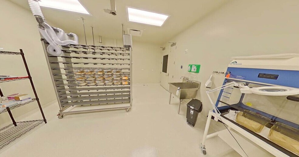 More Photos Of 430 N McCarthy Blvd, Milpitas Research And Development For Lease