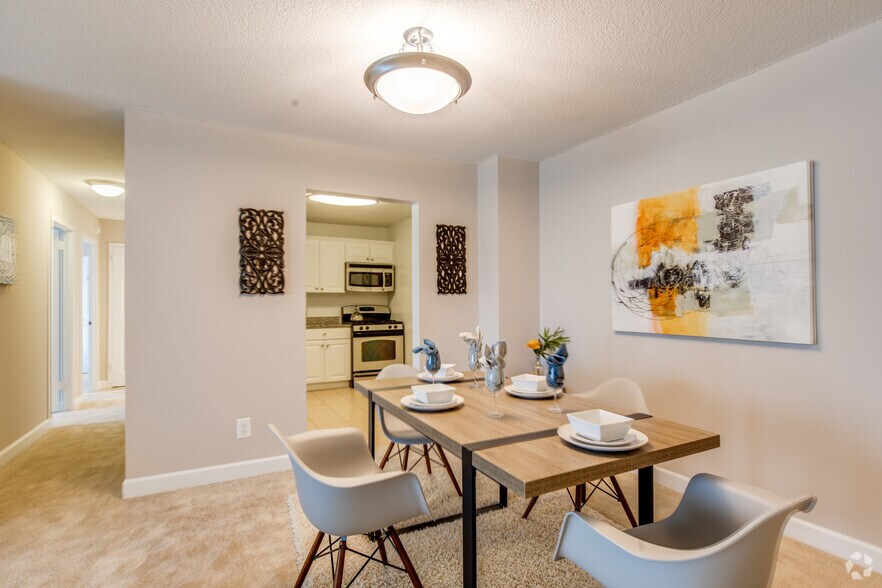 More Photos Of 5480 Wisconsin Ave, Chevy Chase Apartments For Lease