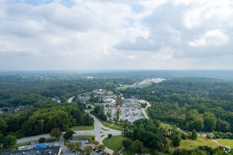 More Photos Of 6470-6480 Freetown Rd, Columbia Unknown For Lease