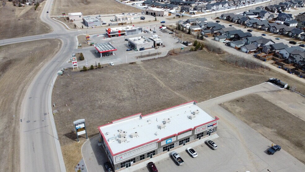 More Photos Of 6045 Parkwood, Blackfalds Land For Sale