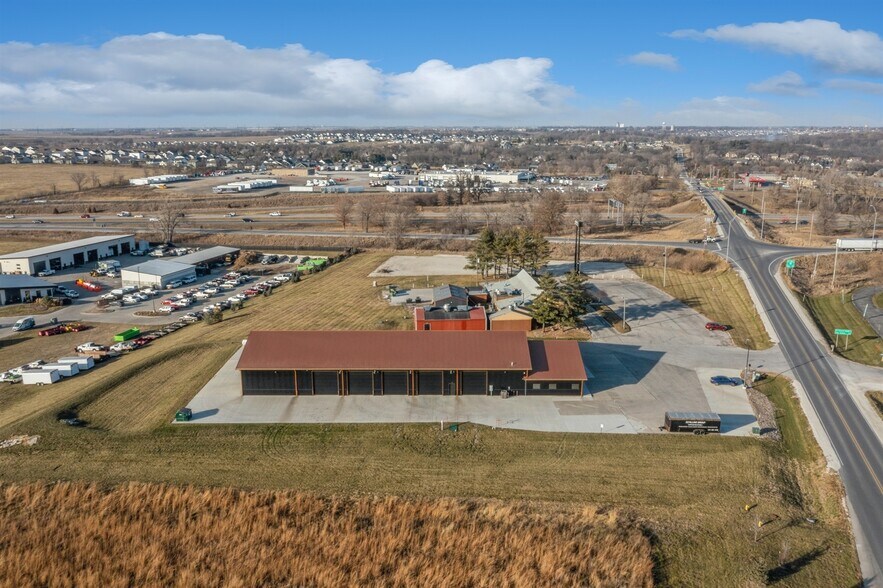 More Photos Of 33083 Ute Ave, Waukee Flex For Sale