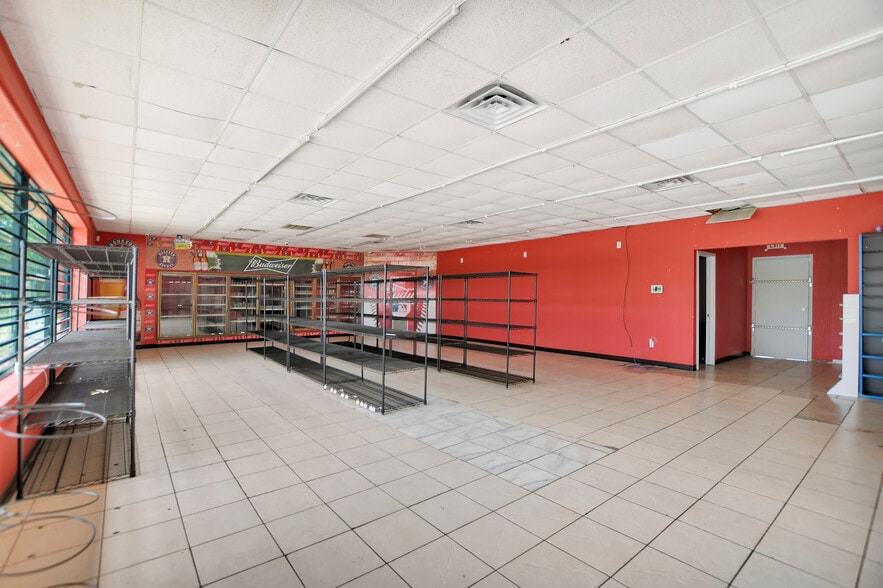 More Photos Of 9240 State Highway 75 S, New Waverly Convenience Store For Sale