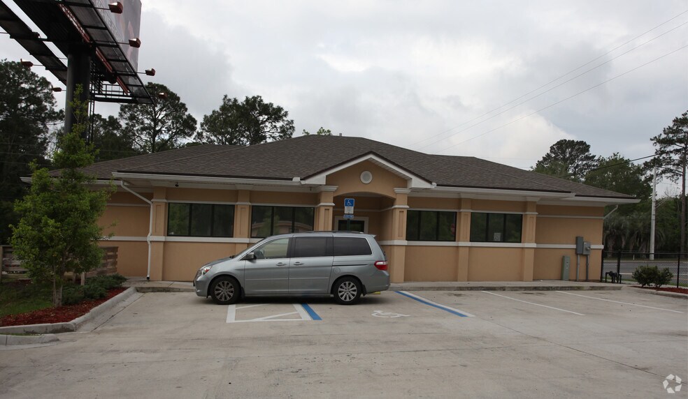 More Photos Of 6531 103rd St, Jacksonville Medical For Sale
