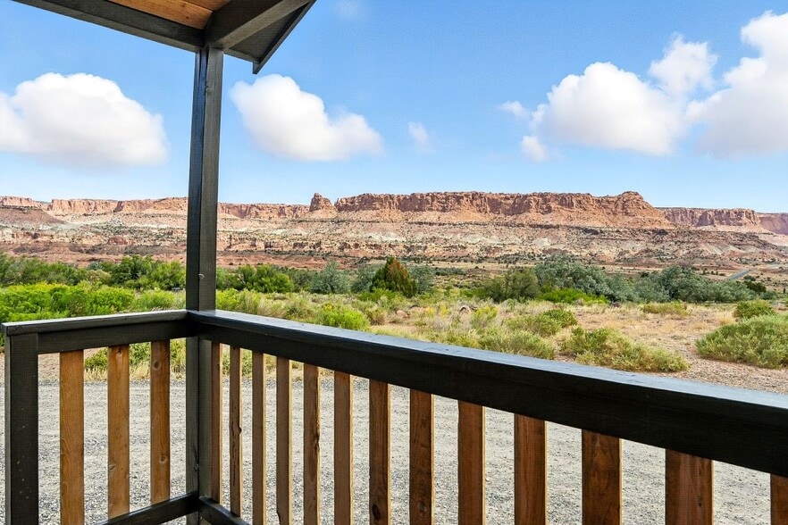 More Photos Of 2523 UT-24, Torrey Hotel For Sale