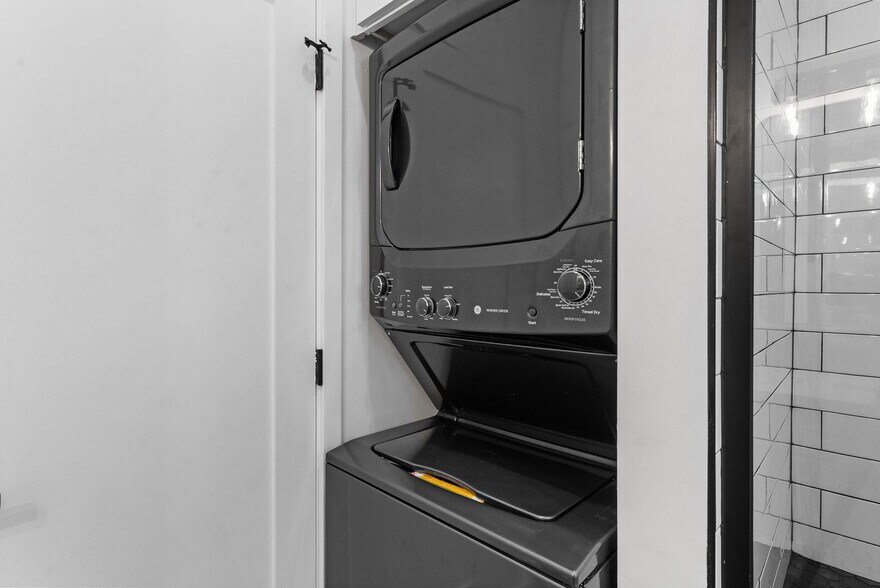 More Photos Of 8353 Ivory Coast Dr, San Diego Multifamily For Sale