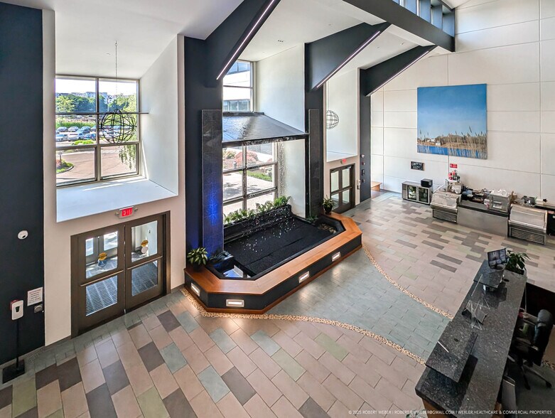 More Photos Of 148 East Ave, Norwalk Medical For Sale