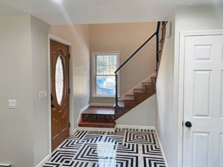 More Photos Of 218 NY-296, Windham Hotel For Sale