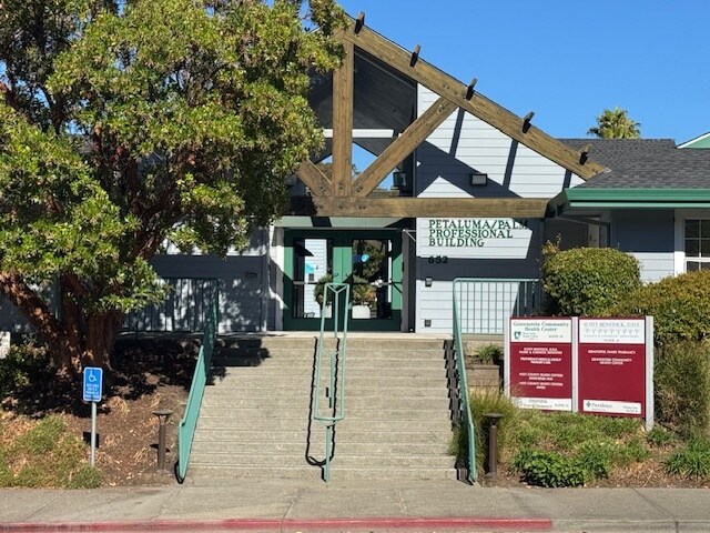 More Photos Of 652 Petaluma Ave, Sebastopol Medical For Lease