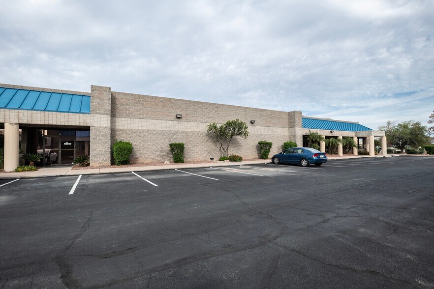 More Photos Of 828 E Isabella Ave, Mesa Warehouse For Sale