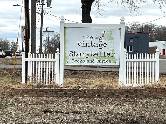 More Photos Of 5260 Highway 12, Maple Plain Storefront Retail Office For Lease