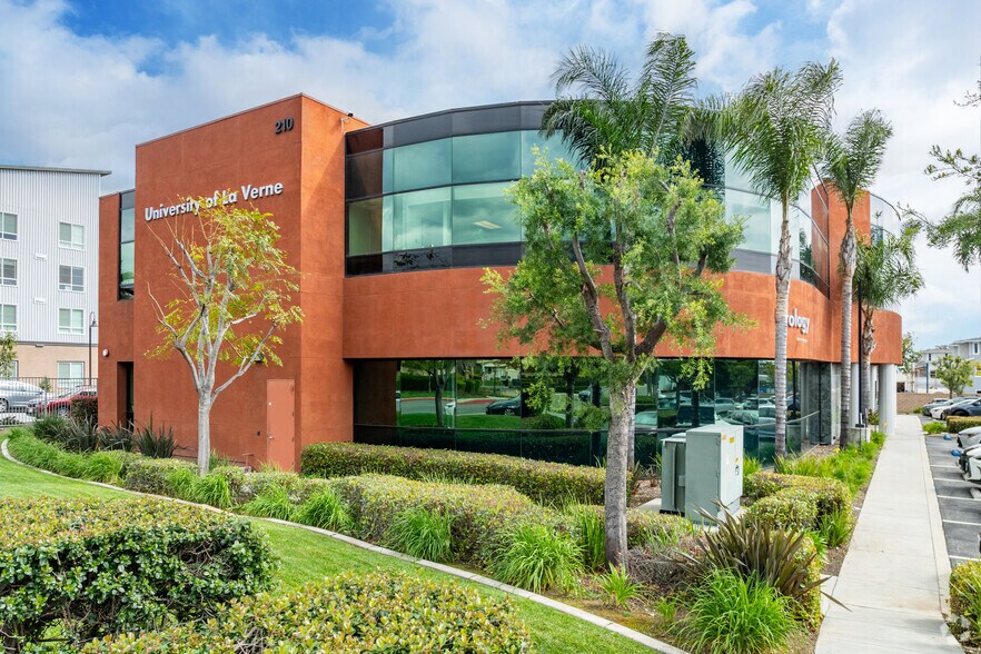 More Photos Of 210 W Bonita Ave, Pomona Medical For Sale