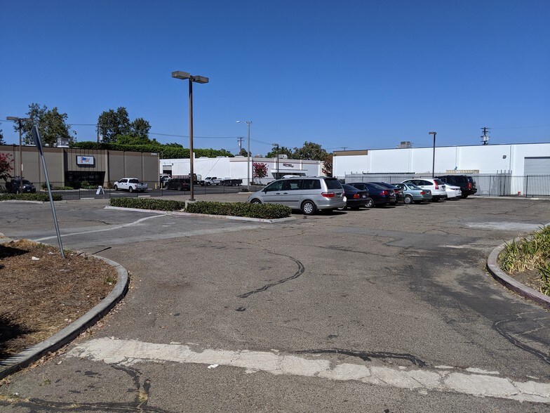 More Photos Of 1112 N Magnolia Ave, Anaheim Medical For Lease