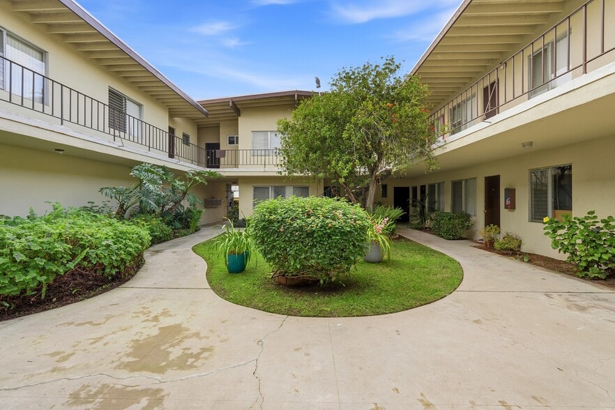 More Photos Of 21110 Wood Ave, Torrance Apartments For Sale