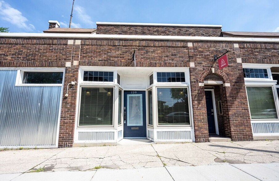 More Photos Of 118 Palmer St, Indianapolis Apartments For Sale