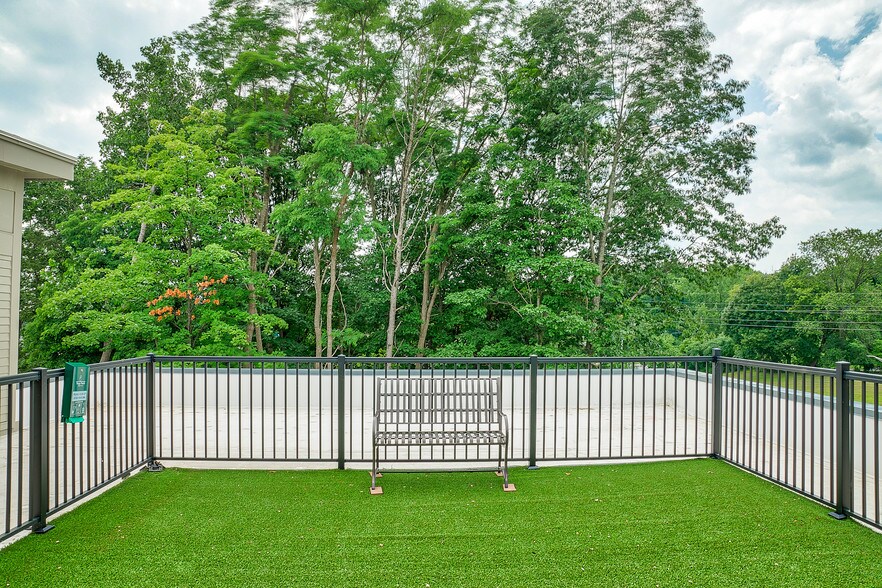 More Photos Of 77A Excelsior Ave, Saratoga Springs Apartments For Lease