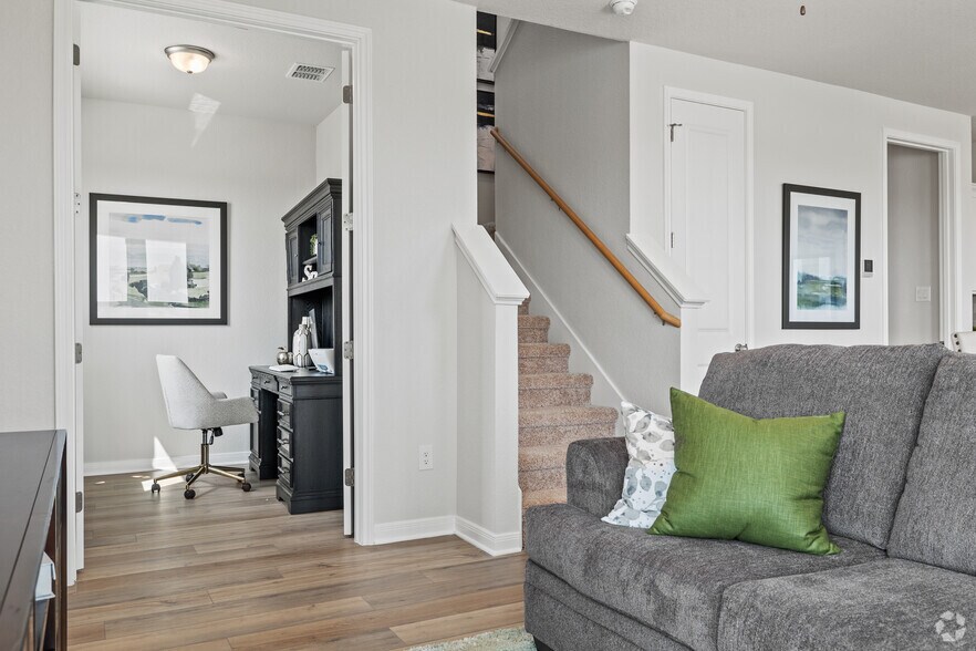 More Photos Of Garten Haus at Solms Landing, New Braunfels Specialty For Sale