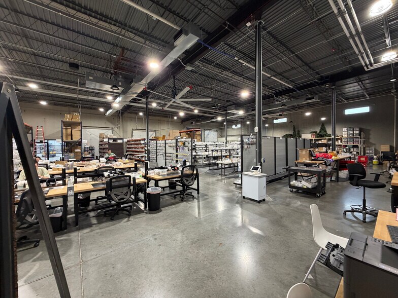 More Photos Of 801 Haines Dr, Liberty Warehouse For Lease