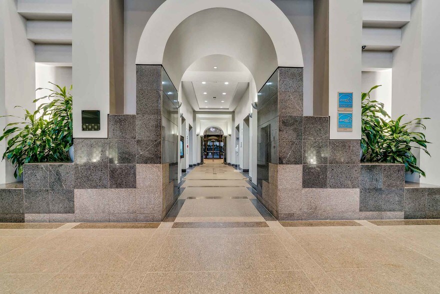 More Photos Of 14100 San Pedro Ave, San Antonio Office For Lease