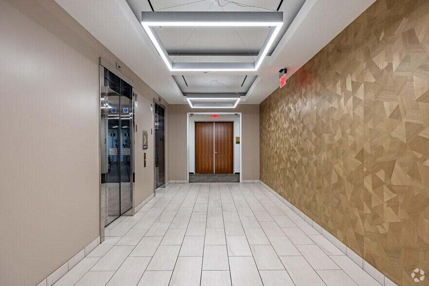 More Photos Of 21271 Burbank Blvd, Woodland Hills Unknown For Sale