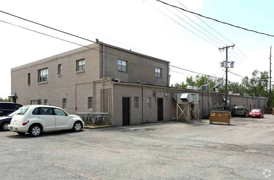 More Photos Of 3310-3320 S Harvard Ave, Tulsa Unknown For Lease