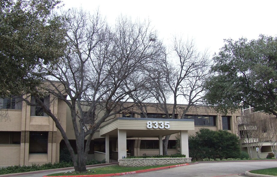 8335 Walnut Hill Ln, Dallas, TX 75231 Medical For Sale