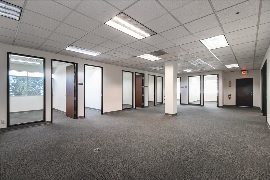 More Photos Of 1151 W 5th St, Azusa Medical For Sale