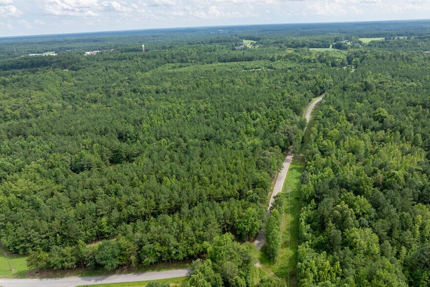 More Photos Of Dogwood Lane Ln @ K-V Road, Kenbridge Land For Sale