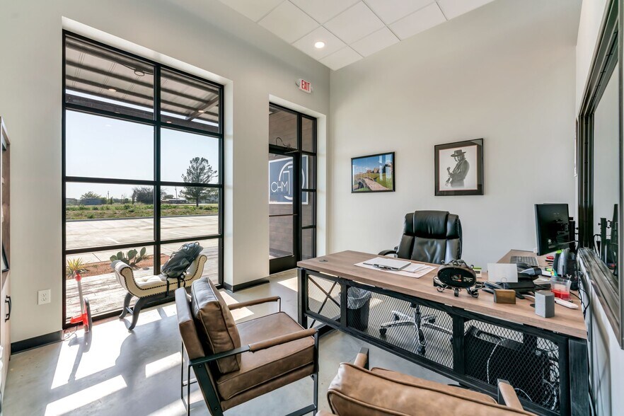 More Photos Of 17516 Matany Rd, Justin Office For Lease