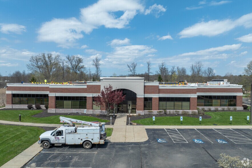 More Photos Of 280 Executive Pky W, Hudson Office For Lease