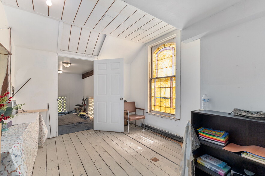 More Photos Of 13 Leonard St, Gansevoort Religious Facility For Sale