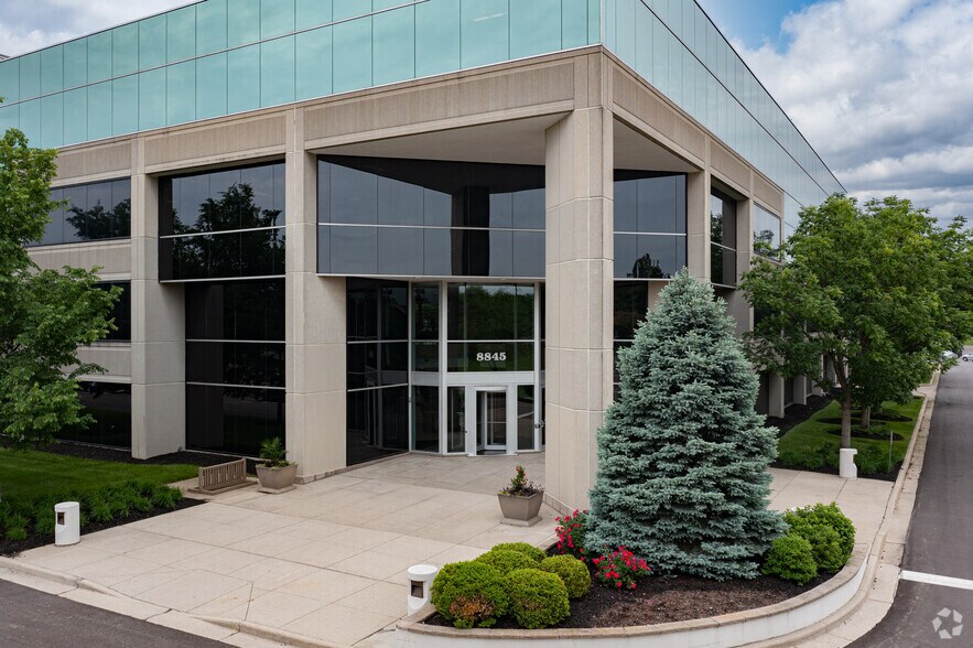 More Photos Of 8845 Governors Hill Dr, Cincinnati Office For Lease