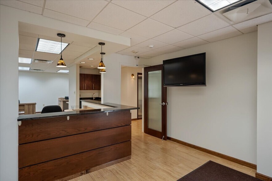 More Photos Of 600 E 8th St, Kansas City Apartments For Lease