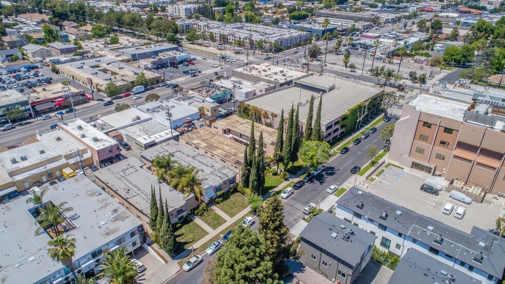More Photos Of 5329-5333 Agnes Ave, Valley Village Apartments For Sale