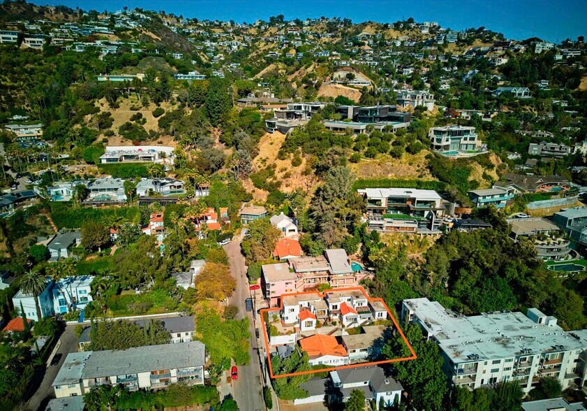 More Photos Of 1244 Larrabee St, Los Angeles Apartments For Sale