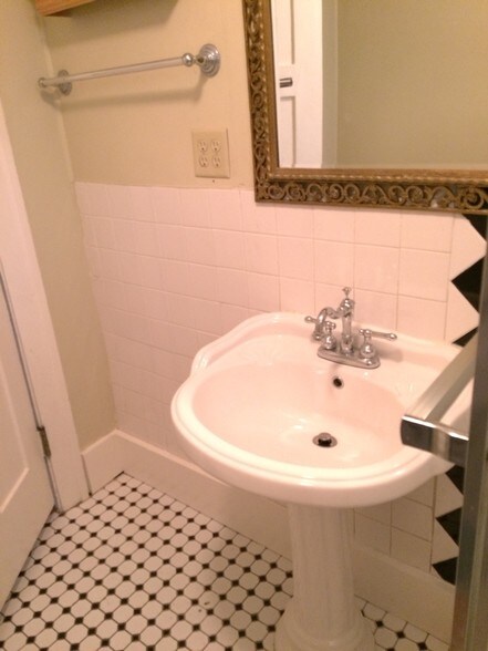 More Photos Of 532-534 Crescent Blvd, Glen Ellyn Storefront Retail Office For Sale