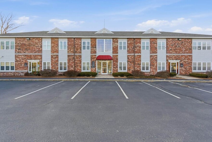 Primary Photo Of 2-4 Mary E Clark Dr, Hampstead Medical For Sale