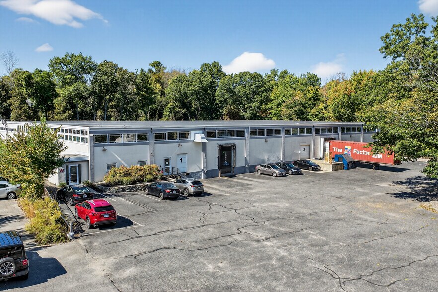 More Photos Of 1167 Main St, Walpole Warehouse For Sale