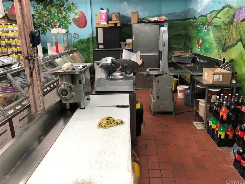 More Photos Of 17941 Grand Ave, Lake Elsinore Convenience Store For Lease